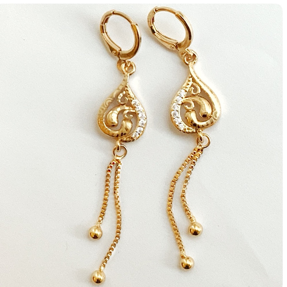 🆕 Dainty 14k Diamond Etched TearDrop Beaded Tassel Hoop Earrings NWT